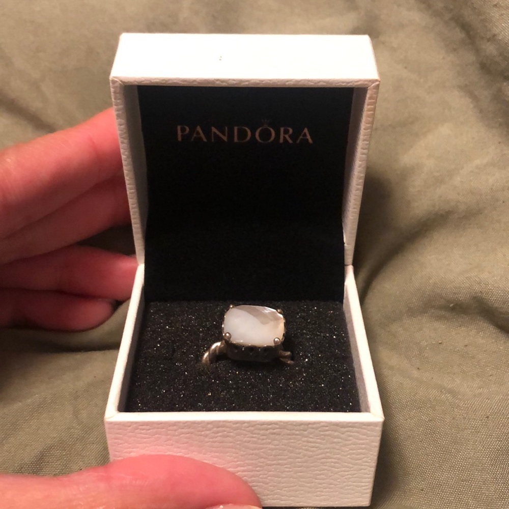 Sincerity Mother of Pearl PANDORA Sterling Silver Ring